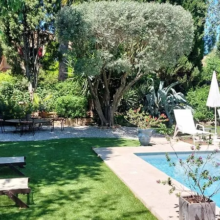 L Appentis Du Chai Roujan Exterior photo